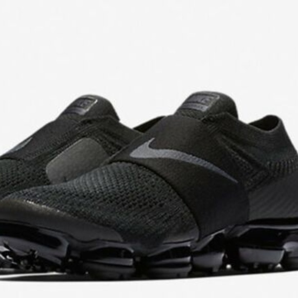 Nike Shoes - Women's Nike Air VaporMax